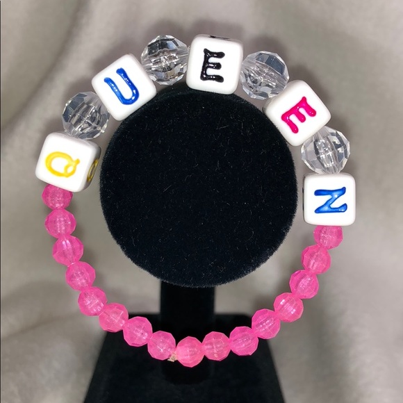 Hand Crafted Jewelry - QUEEN Block Letter Pink & Clear Bead Bracelet